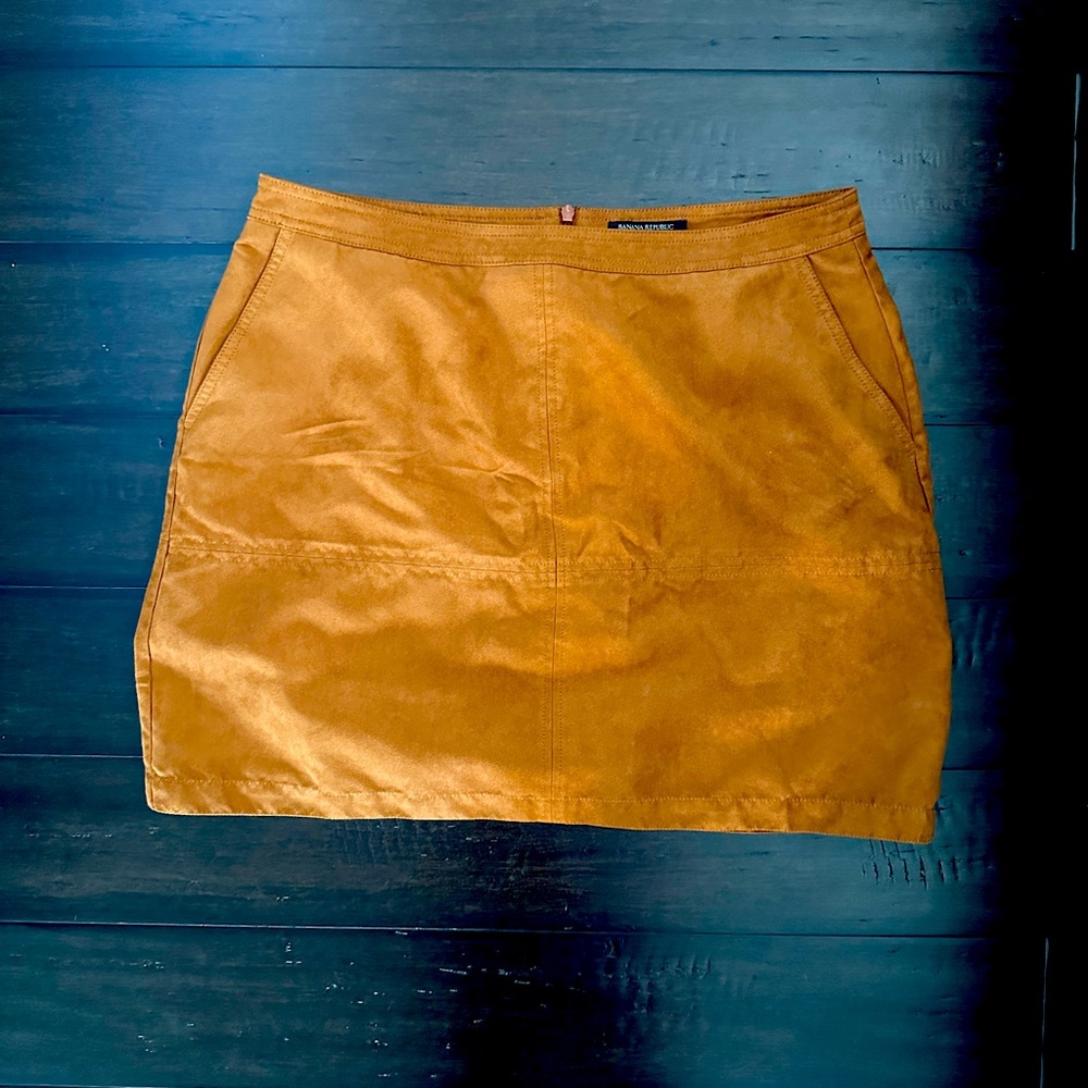 Suede skirt